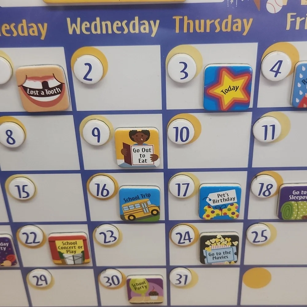 Melissa & Doug Colorful Magnetic Calendar NIP